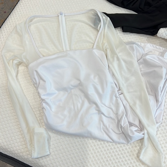 Long sleeve mesh runched mini dress - Picture 2 of 2